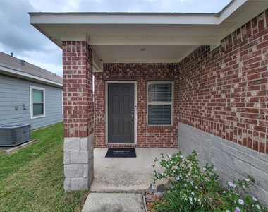 24802 Winema Woods Lane - Photo Thumbnail 28
