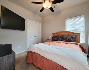 24802 Winema Woods Lane - Photo Thumbnail 22