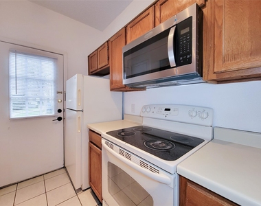 7575 Cambridge Street - Photo Thumbnail 11