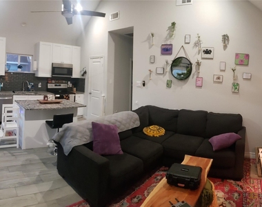 11891 Nelwood Street - Photo Thumbnail 1