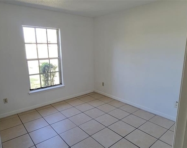 495 Fort Smith Boulevard - Photo Thumbnail 12