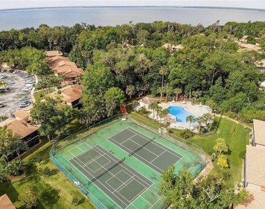100 Sweetgum Woods Court - Photo Thumbnail 7