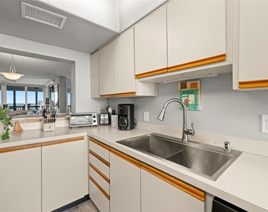 9415 Blind Pass Road - Photo Thumbnail 24