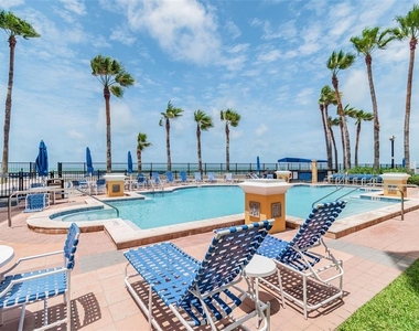 16750 Gulf Boulevard - Photo Thumbnail 27