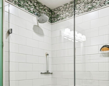 16750 Gulf Boulevard - Photo Thumbnail 24