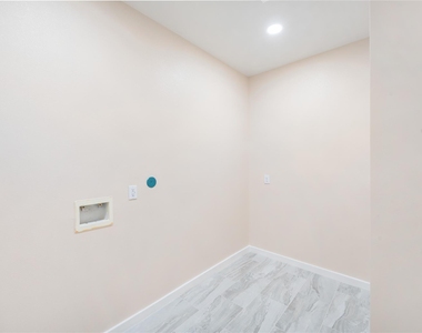 6809 Fairway - Photo Thumbnail 25