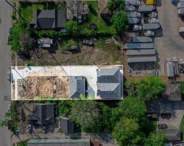 6809 Fairway - Photo Thumbnail 1