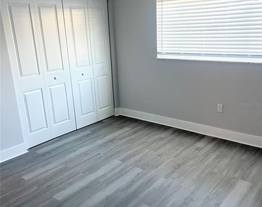 4550 Overlook Drive Ne - Photo Thumbnail 15