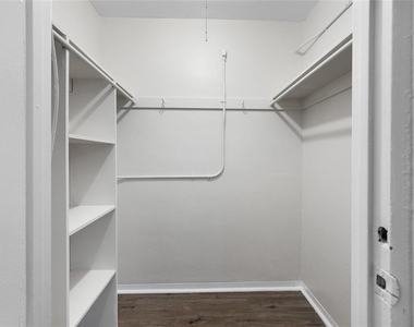 425 2nd Street N - Photo Thumbnail 13