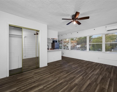 425 2nd Street N - Photo Thumbnail 30