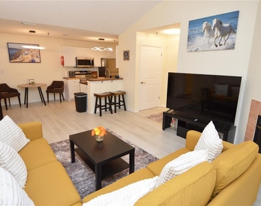 10263 Gandy Boulevard N - Photo Thumbnail 11