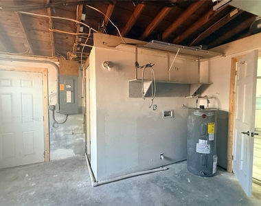 13428 Neptune Drive - Photo Thumbnail 28