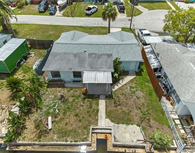 13428 Neptune Drive - Photo Thumbnail 35