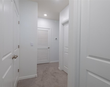 11147 Crescent Deer Drive - Photo Thumbnail 10
