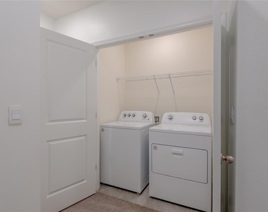 11147 Crescent Deer Drive - Photo Thumbnail 11