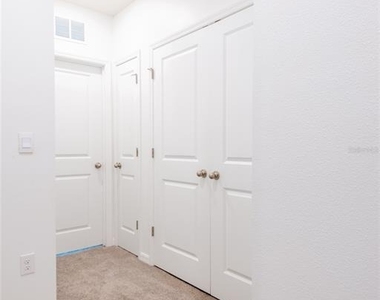 11147 Crescent Deer Drive - Photo Thumbnail 14