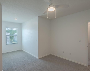 11147 Crescent Deer Drive - Photo Thumbnail 4