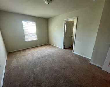 4912 White Sanderling Court - Photo Thumbnail 27