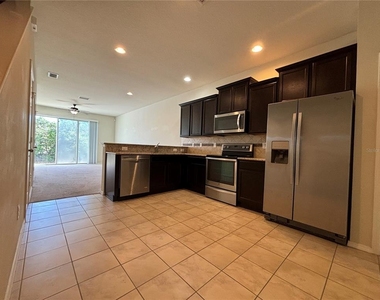 4912 White Sanderling Court - Photo Thumbnail 8