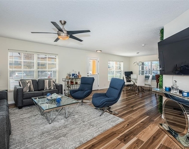 3876 Island Way - Photo Thumbnail 6