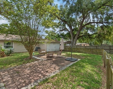 5502 Peach Avenue - Photo Thumbnail 43