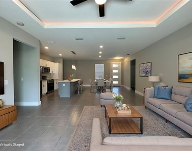 207 Begonia Lane - Photo Thumbnail 1