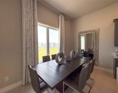 7770 Sandy Ridge Drive - Photo Thumbnail 4