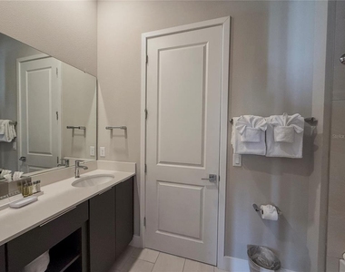 7770 Sandy Ridge Drive - Photo Thumbnail 8
