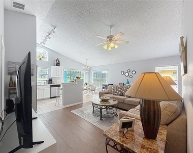 1140 Mariner Cay Drive - Photo Thumbnail 6