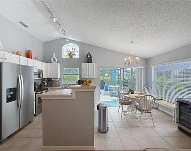1140 Mariner Cay Drive - Photo Thumbnail 4