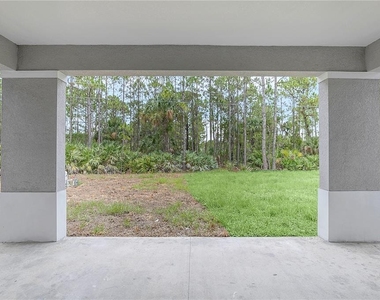555 Gagnon Street Se - Photo Thumbnail 12