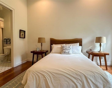 6425 Nw 202nd Place - Photo Thumbnail 52