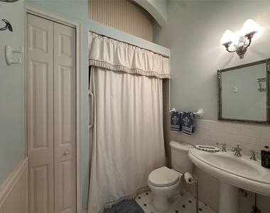 6425 Nw 202nd Place - Photo Thumbnail 55