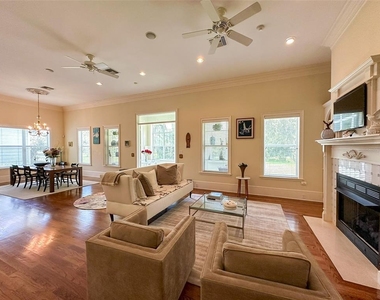 6425 Nw 202nd Place - Photo Thumbnail 8