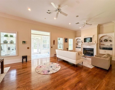 6425 Nw 202nd Place - Photo Thumbnail 11