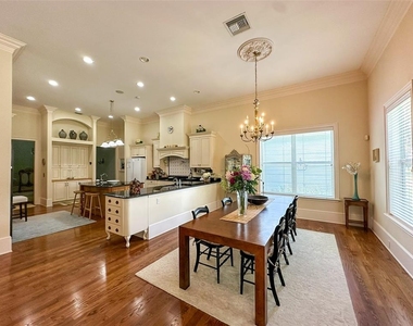 6425 Nw 202nd Place - Photo Thumbnail 16