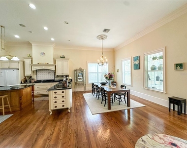 6425 Nw 202nd Place - Photo Thumbnail 15