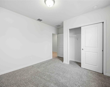 5009 Katrina Drive - Photo Thumbnail 8