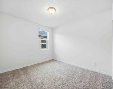 5009 Katrina Drive - Photo Thumbnail 10