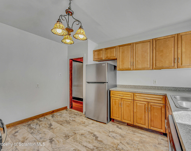 533 S Franklin Street - Photo Thumbnail 13