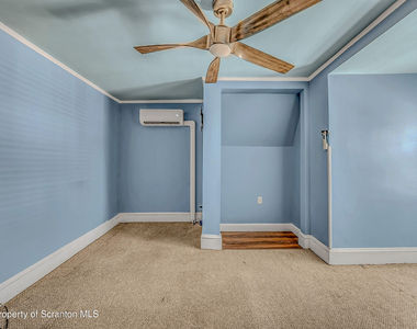 533 S Franklin Street - Photo Thumbnail 33