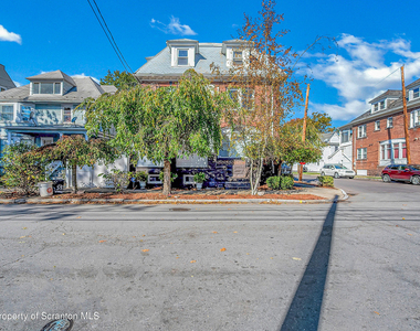 533 S Franklin Street - Photo Thumbnail 37