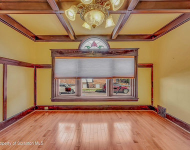 533 S Franklin Street - Photo Thumbnail 8