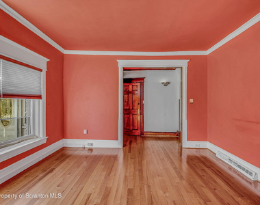 533 S Franklin Street - Photo Thumbnail 6