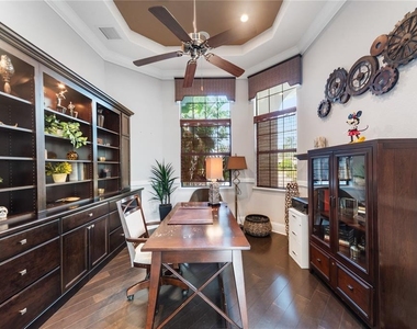4326 Isabella Circle - Photo Thumbnail 7