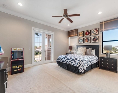 4326 Isabella Circle - Photo Thumbnail 13