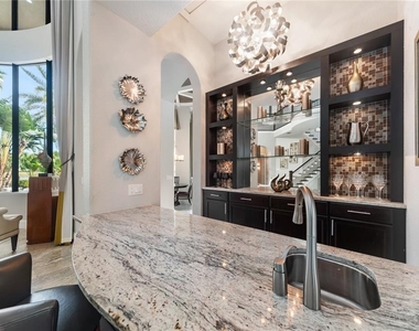 4326 Isabella Circle - Photo Thumbnail 6