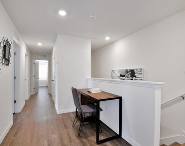 2607 Harrier Court - Photo Thumbnail 13