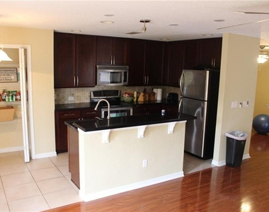 4478 Maidenhair Cove - Photo Thumbnail 2