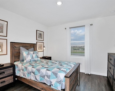 2607 Harrier Court - Photo Thumbnail 6